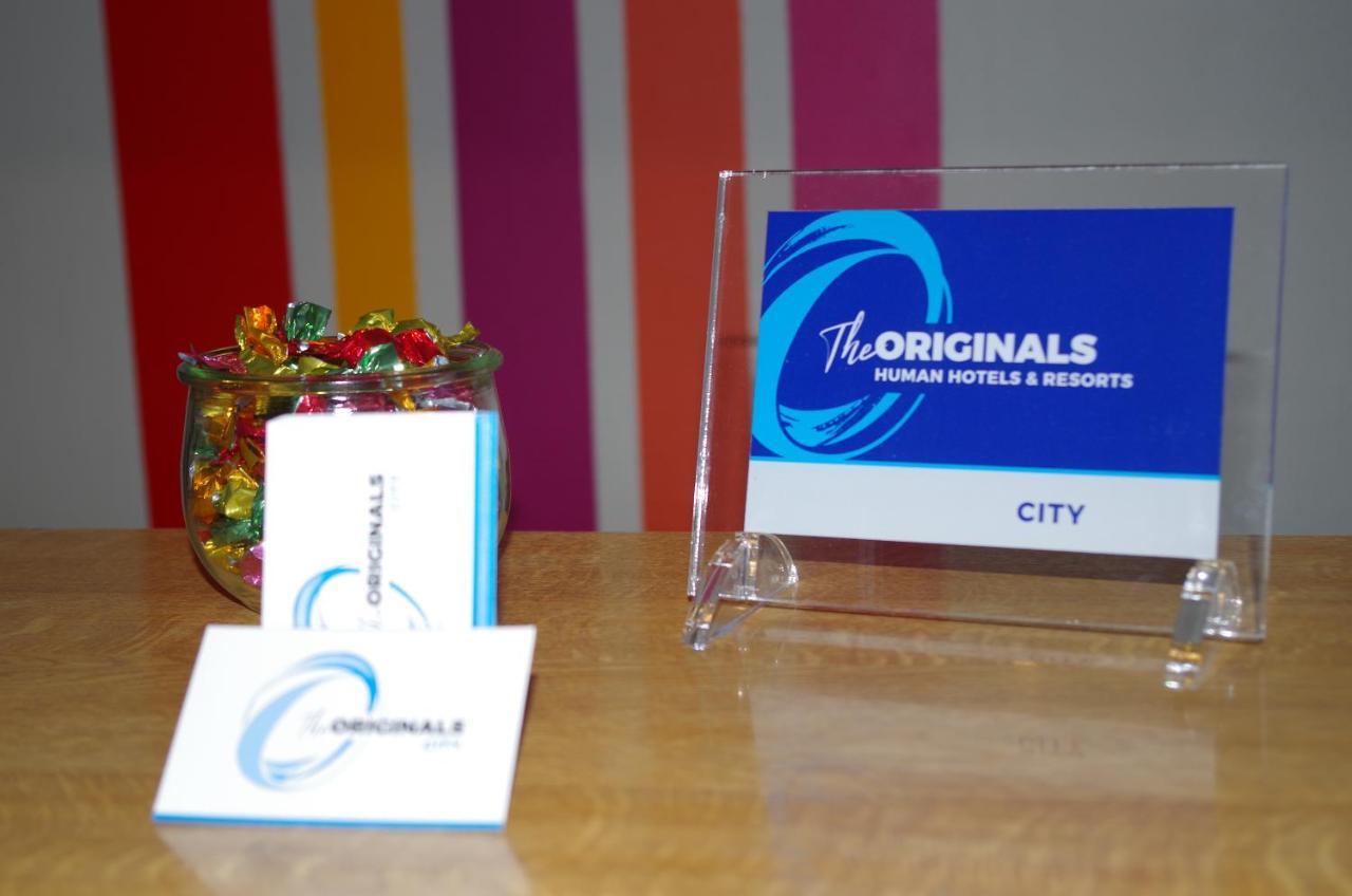 The Originals City, Hotel Le Savoy, Caen Bagian luar foto
