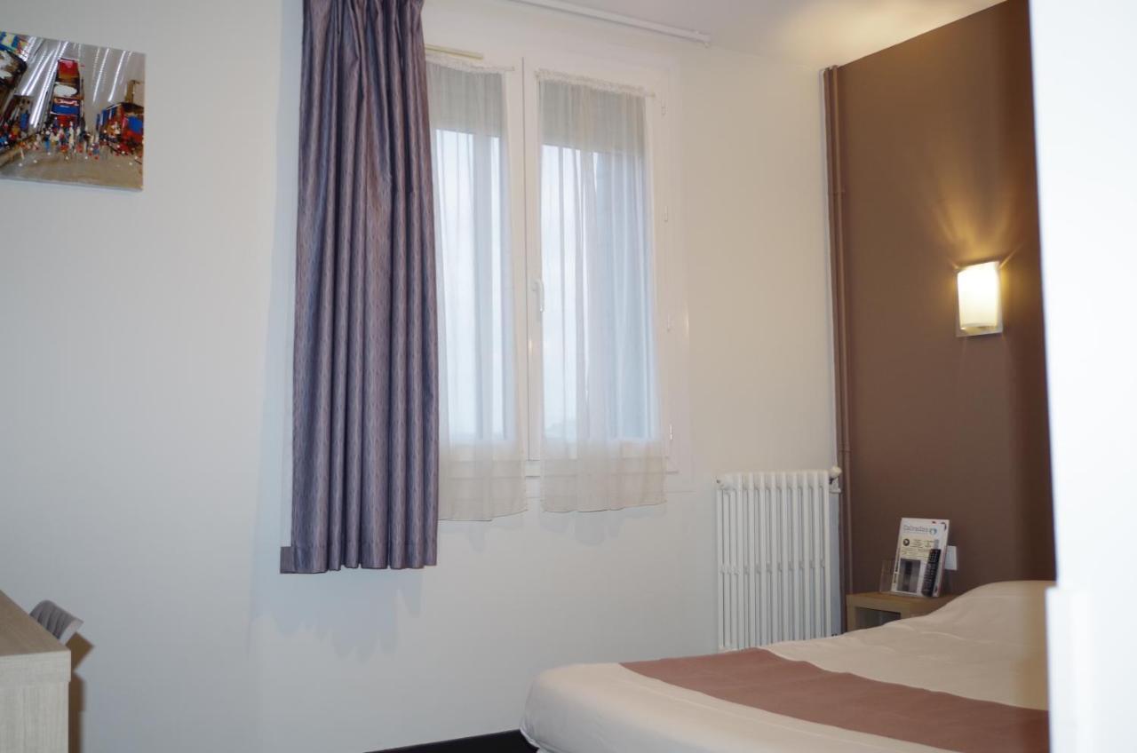 The Originals City, Hotel Le Savoy, Caen Bagian luar foto
